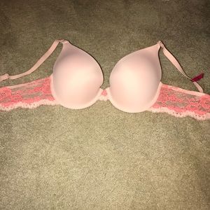 Maidenform bra never worn!